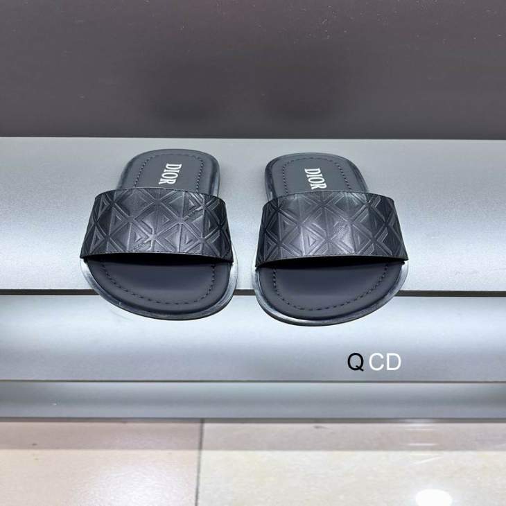 Picture of Dior Slippers _SKUDiorsz38-45CD04042869